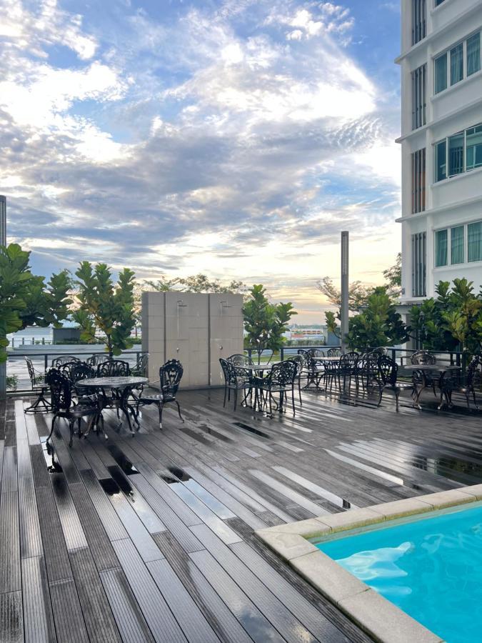 Rayyan Condominium @ Metrocity Square Kuching Exterior foto